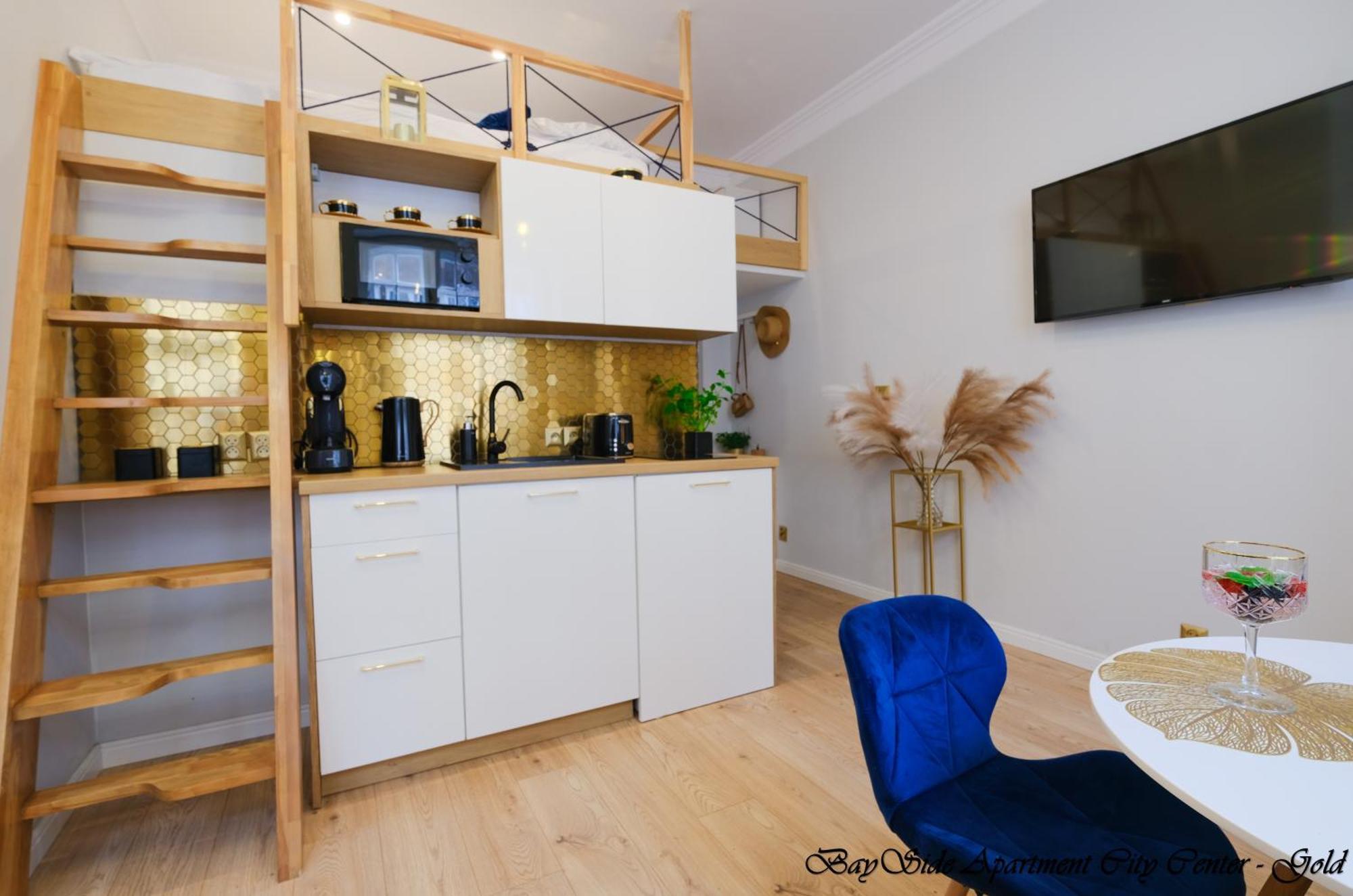 Bayside Apartments City Center กดัญสก์ ภายนอก รูปภาพ